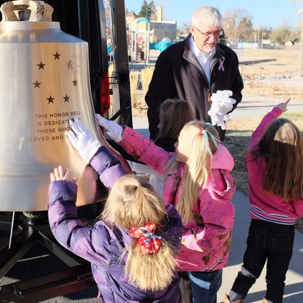 honor-bell-and-kids